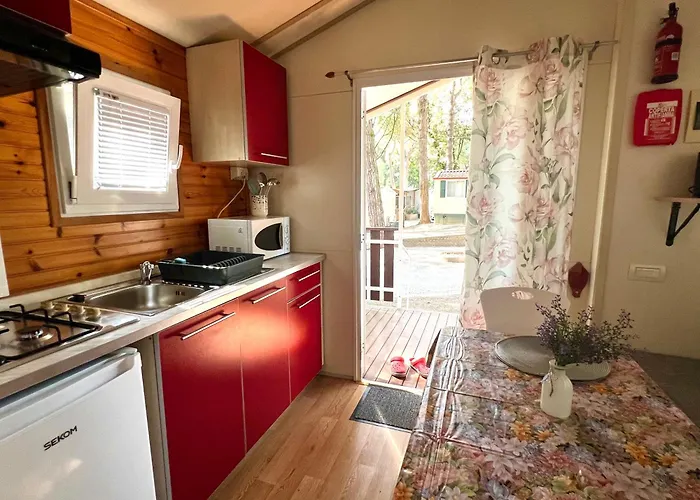 Buona Mobile Homes On Camping Mare E Pineta